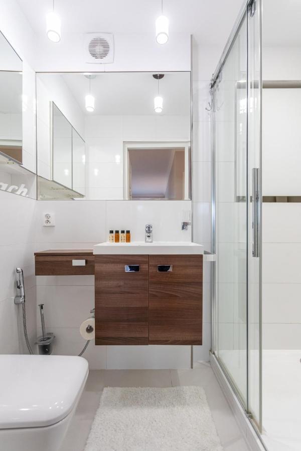 Forest - Parking - Aquapark Apartment